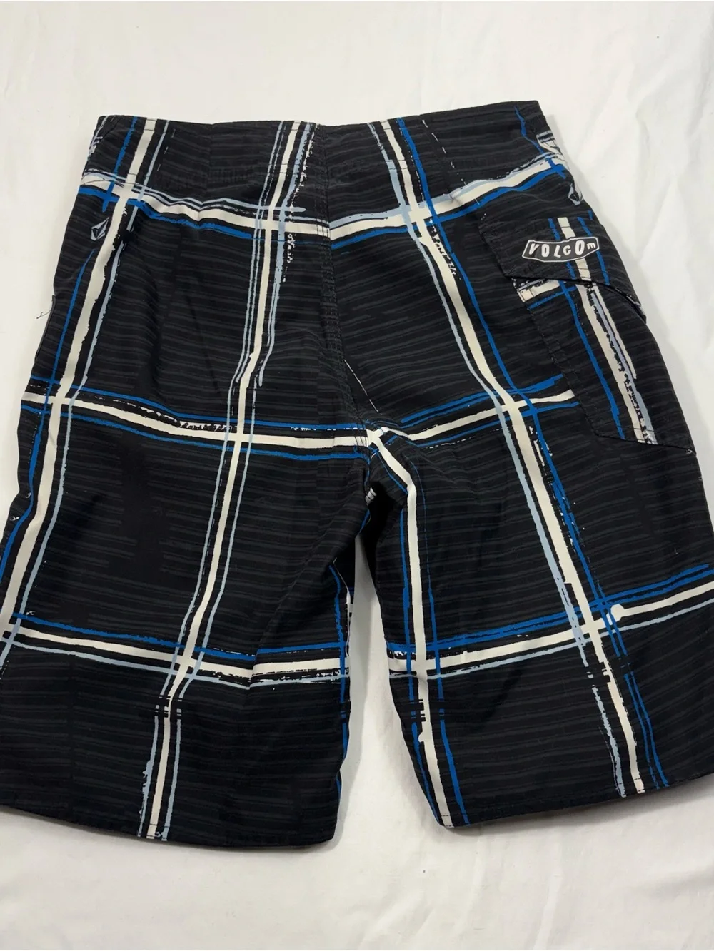 Vintage Y2K Volcom Boardies Black Blue Plaid Board Shorts Swimwear Youth 10/12